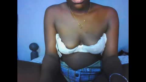 naughty_nilla online show from 09/20/25, 10:38