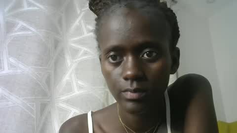 Snapshot of naughty_sandrah chatting on 01/09/25, 01:35 naughty_sandrah online show from 01/09/25, 01:35