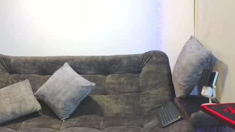 Sharon Gmez online show from 04/13/26, 01:33