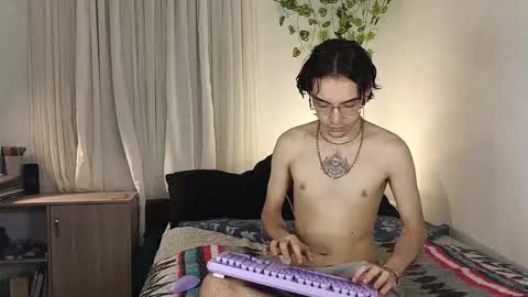 naughty_thompson1 online show from 02/25/26, 02:21