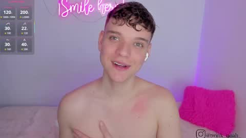 Snapshot of naughty_twink_ chatting on 05/15/26, 05:09 Noah online show from 05/15/26, 05:09