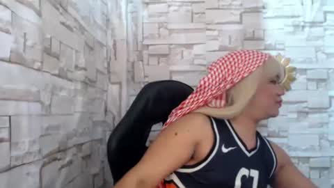 naughty_ursula21xxx online show from 01/19/25, 07:36