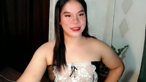 Snapshot of naughty_vies chatting on 07/05/26, 07:59 Davies online show from 07/05/26, 07:59