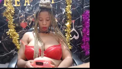 Snapshot of naughty_xxbunny chatting on 02/03/25, 06:56 beauty online show from 02/03/25, 06:56