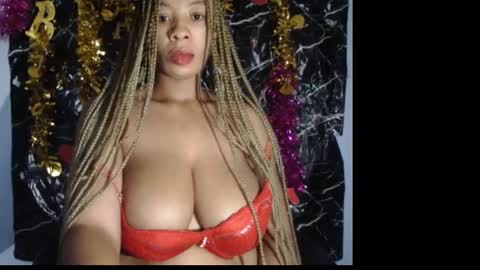 Snapshot of naughty_xxbunny chatting on 02/08/25, 07:59 beauty online show from 02/08/25, 07:59