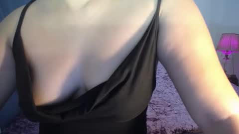 May online show from 03/22/26, 06:55