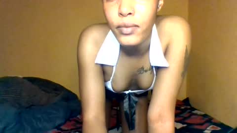 Snapshot of naughtyaura_ebony chatting on 07/07/26, 04:37 Bree doll online show from 07/07/26, 04:37