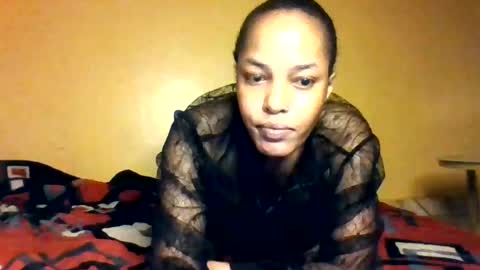 Snapshot of naughtyaura_ebony chatting on 07/11/26, 09:34 Bree doll online show from 07/11/26, 09:34