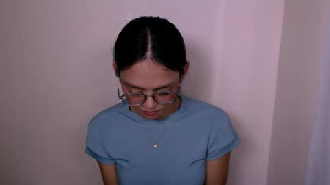 NaughtyAurora online show from 05/06/26, 12:41