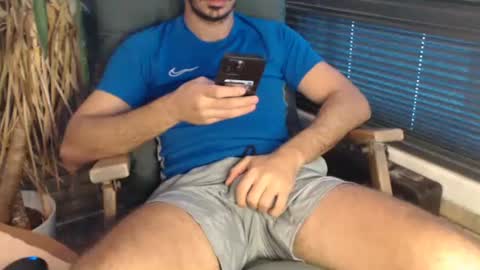 Snapshot of naughtyb00yy chatting on 01/19/25, 01:33 naughty pervert masterboy online show from 01/19/25, 01:33