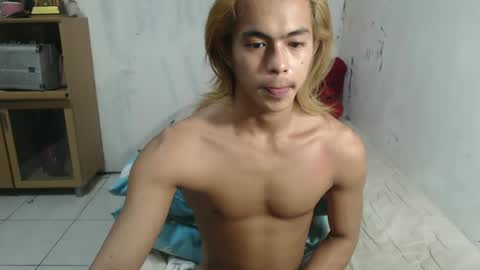 Loue online show from 02/12/25, 06:09