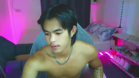 Loue online show from 02/12/26, 03:29