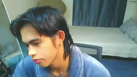 Loue online show from 03/18/26, 03:15