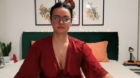 NaughtyBrunetteXXX online show from 12/06/24, 06:06