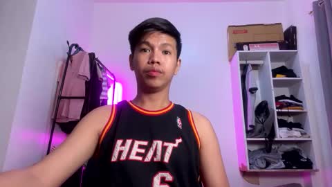 Arch online show from 10/05/25, 08:56