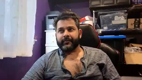 sakhtlaundaz online show from 11/03/25, 02:07