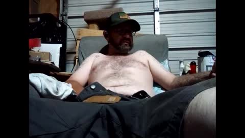 Snapshot of naughtyfucker4u269 chatting on 09/18/25, 01:18 INDY online show from 09/18/25, 01:18