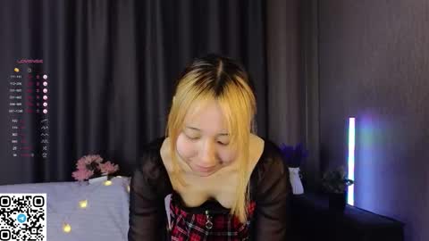 Lina online show from 02/04/26, 06:14