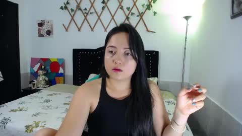 Valeria  online show from 04/15/26, 07:10