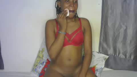 naughtyie online show from 12/15/25, 02:32