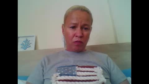 Snapshot of naughtyjennyblondeuk chatting on 04/25/26, 02:14 naughtyjennyblondeuk online show from 04/25/26, 02:14