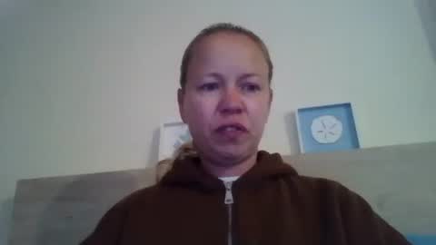 Snapshot of naughtyjennyblondeuk chatting on 05/20/26, 06:58 naughtyjennyblondeuk online show from 05/20/26, 06:58