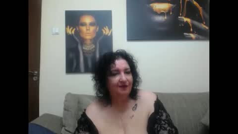 Snapshot of naughtykorin chatting on 05/18/26, 02:12 korin online show from 05/18/26, 02:12