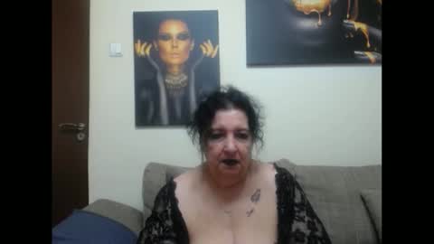 Snapshot of naughtykorin chatting on 05/31/26, 06:42 korin online show from 05/31/26, 06:42