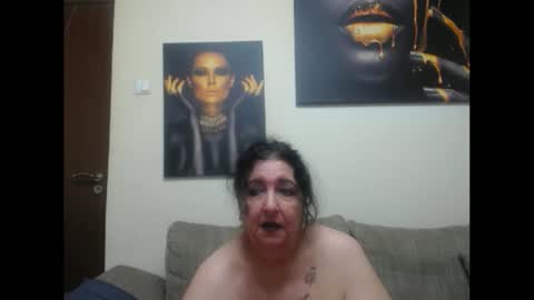 Snapshot of naughtykorin chatting on 06/11/26, 12:32 korin online show from 06/11/26, 12:32