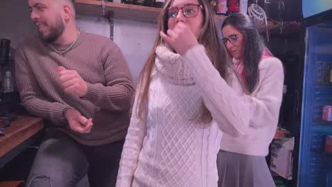 ANDREA STEPH  MIKE online show from 01/15/25, 08:37