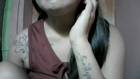 naughtymom_33 online show from 12/20/25, 12:29