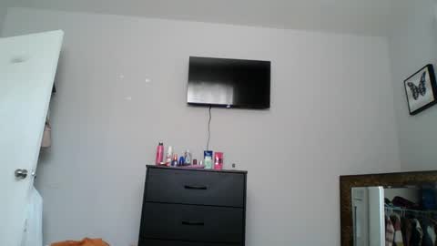 naughtynadia52 online show from 02/11/26, 06:02