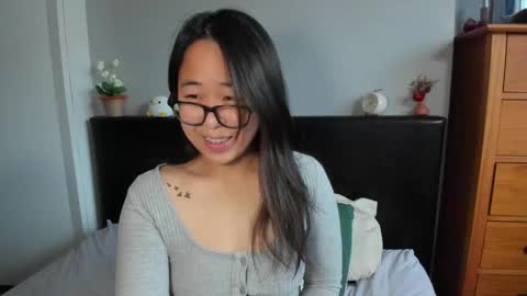 Snapshot of naughtynerdygirl chatting on 02/02/26, 12:37 Gigi Chu online show from 02/02/26, 12:37