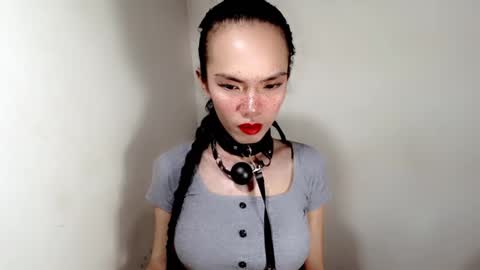 naughtypetiteangel online show from 11/20/25, 09:31