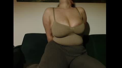 Ella - Naughty Rapunzel online show from 01/10/26, 11:31