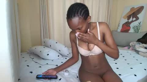 Snapshot of naughtyruby12 chatting on 02/04/26, 10:43 shyreen online show from 02/04/26, 10:43