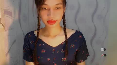 Snapshot of naughtysunshinepinay chatting on 05/08/26, 10:48 Celine online show from 05/08/26, 10:48