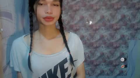 Snapshot of naughtysunshinepinay chatting on 06/04/26, 12:38 Celine online show from 06/04/26, 12:38