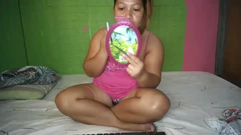 Snapshot of naughtyvina4u chatting on 01/29/25, 04:58 VI NA online show from 01/29/25, 04:58