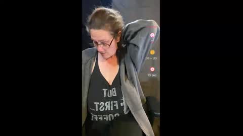 Snapshot of naughtywifenxtdoor chatting on 09/21/25, 01:24 Naughty Wife Next Dor online show from 09/21/25, 01:24