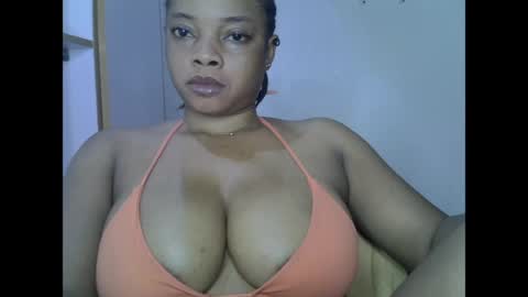 Snapshot of naughtyxcuntx chatting on 04/23/26, 07:52 naughtyxcuntx online show from 04/23/26, 07:52