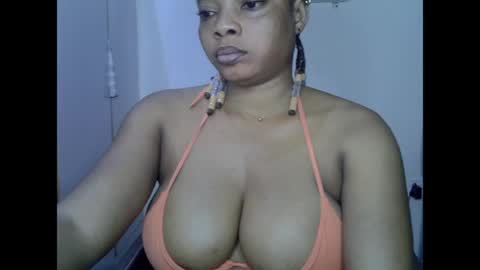 Snapshot of naughtyxcuntx chatting on 05/18/26, 09:59 naughtyxcuntx online show from 05/18/26, 09:59