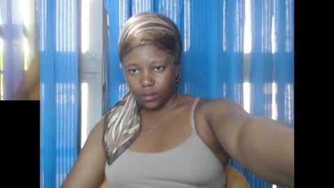 Snapshot of naughtyxpussyx chatting on 10/02/25, 07:15 naughtyxpussyx online show from 10/02/25, 07:15