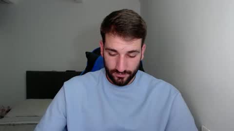 Snapshot of naugthy18boy chatting on 01/14/25, 06:38 Nico online show from 01/14/25, 06:38