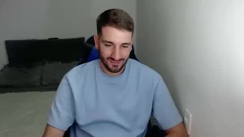 Snapshot of naugthy18boy chatting on 02/06/25, 07:29 Nico online show from 02/06/25, 07:29