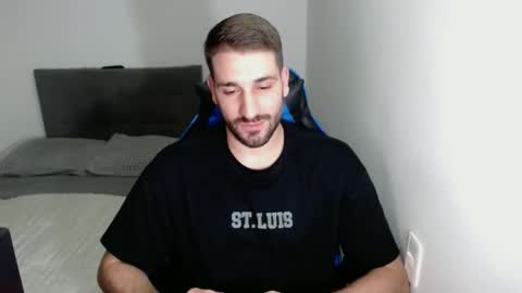 Snapshot of naugthy18boy chatting on 02/10/25, 01:11 Nico online show from 02/10/25, 01:11