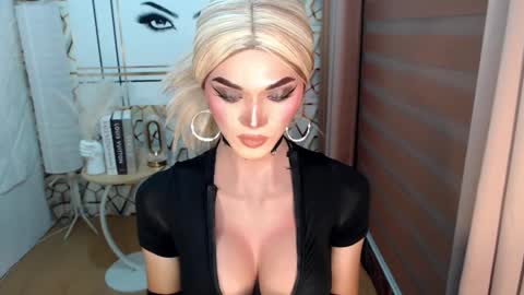 MISS IVANA online show from 12/05/24, 01:36