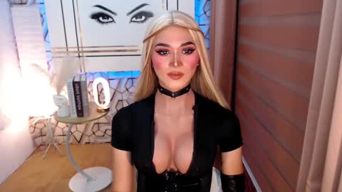 MISS IVANA online show from 12/10/24, 01:11