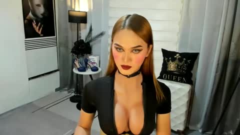 MISS IVANA online show from 01/17/25, 02:29