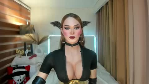 MISS IVANA online show from 01/19/25, 02:15